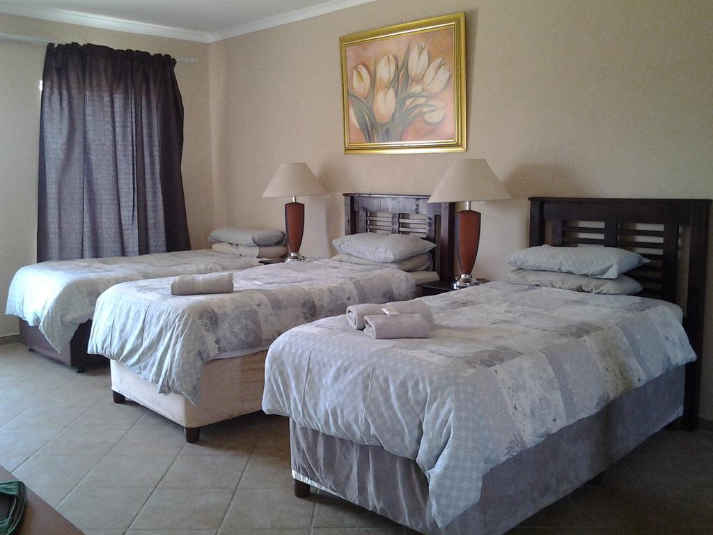 Airport Lodge Guest House Kempton Park Oda fotoğraf