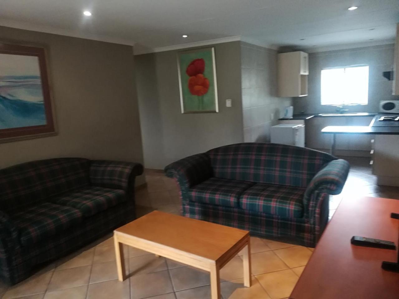 Airport Lodge Guest House Kempton Park Dış mekan fotoğraf