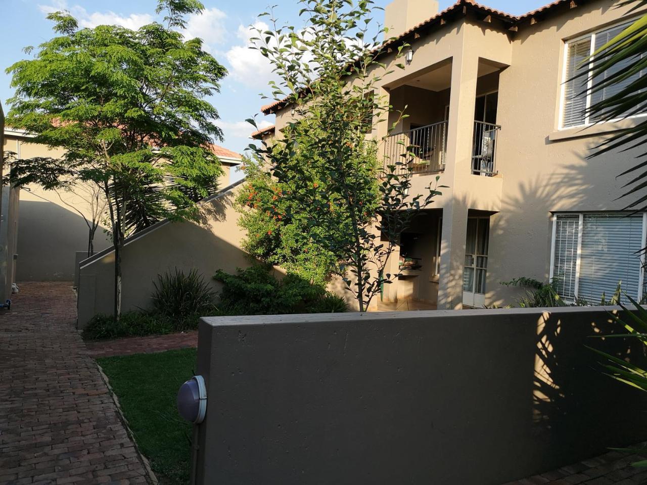 Airport Lodge Guest House Kempton Park Dış mekan fotoğraf